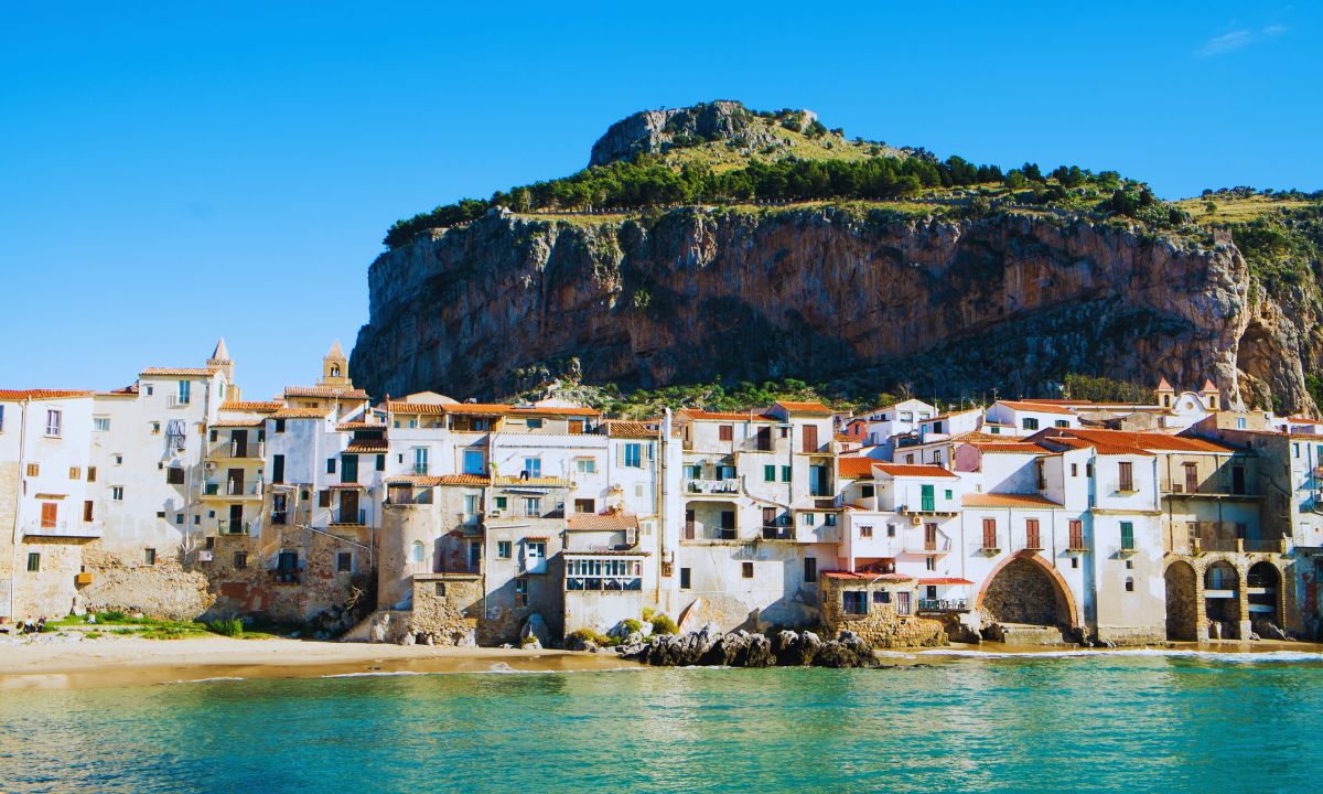 Cefalù, la cartolina perfetta della Sicilia più autentica